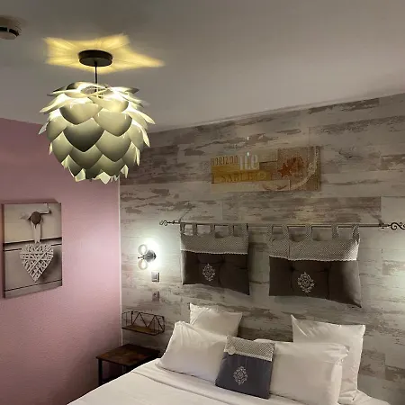 Le President-gare Nimes Pont Du Gard Hotel 3*
