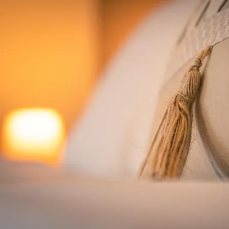 Le President-gare Nimes Pont Du Gard فندق