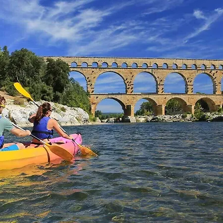 Le President-gare Nimes Pont Du Gard ホテル 3*