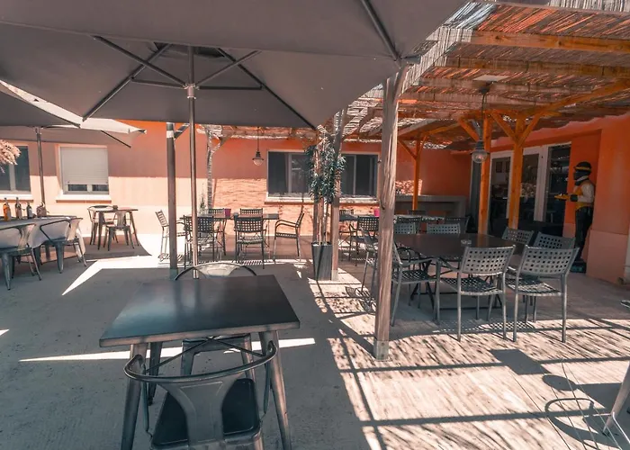 Le President-gare Nimes Pont Du Gard 호텔